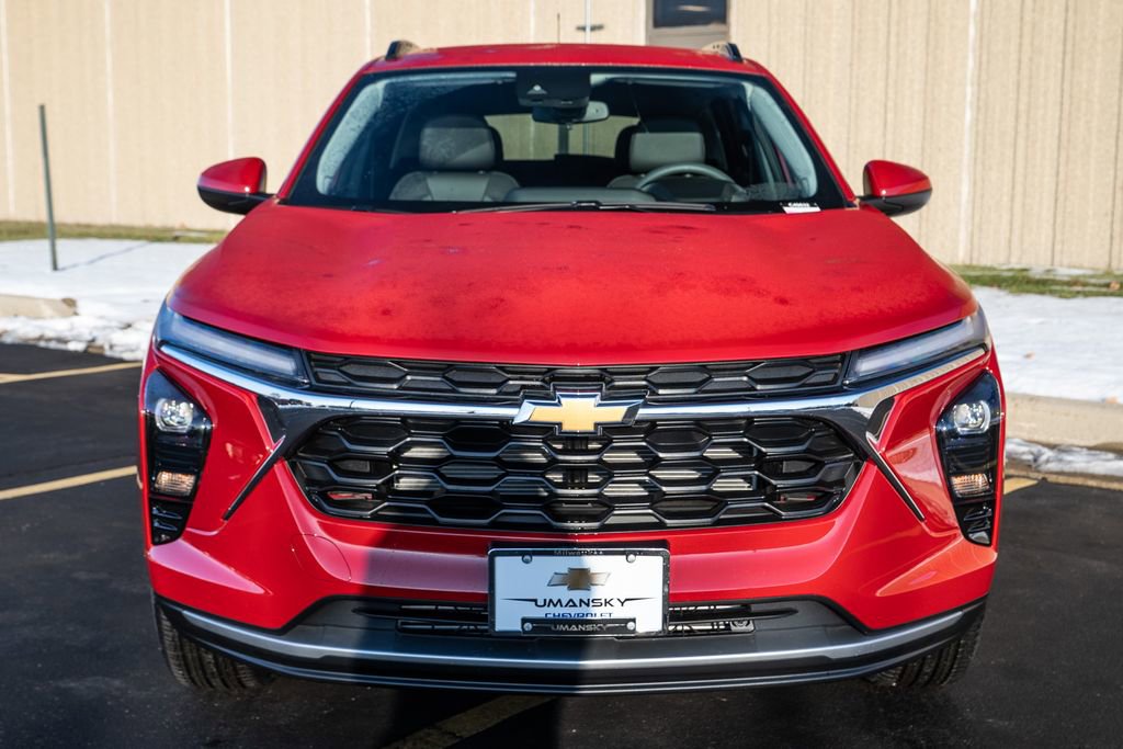 New 2026 Chevrolet Trax LT image 3