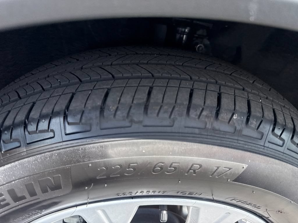 Used 2025 Ford Escape Active FWD image 19