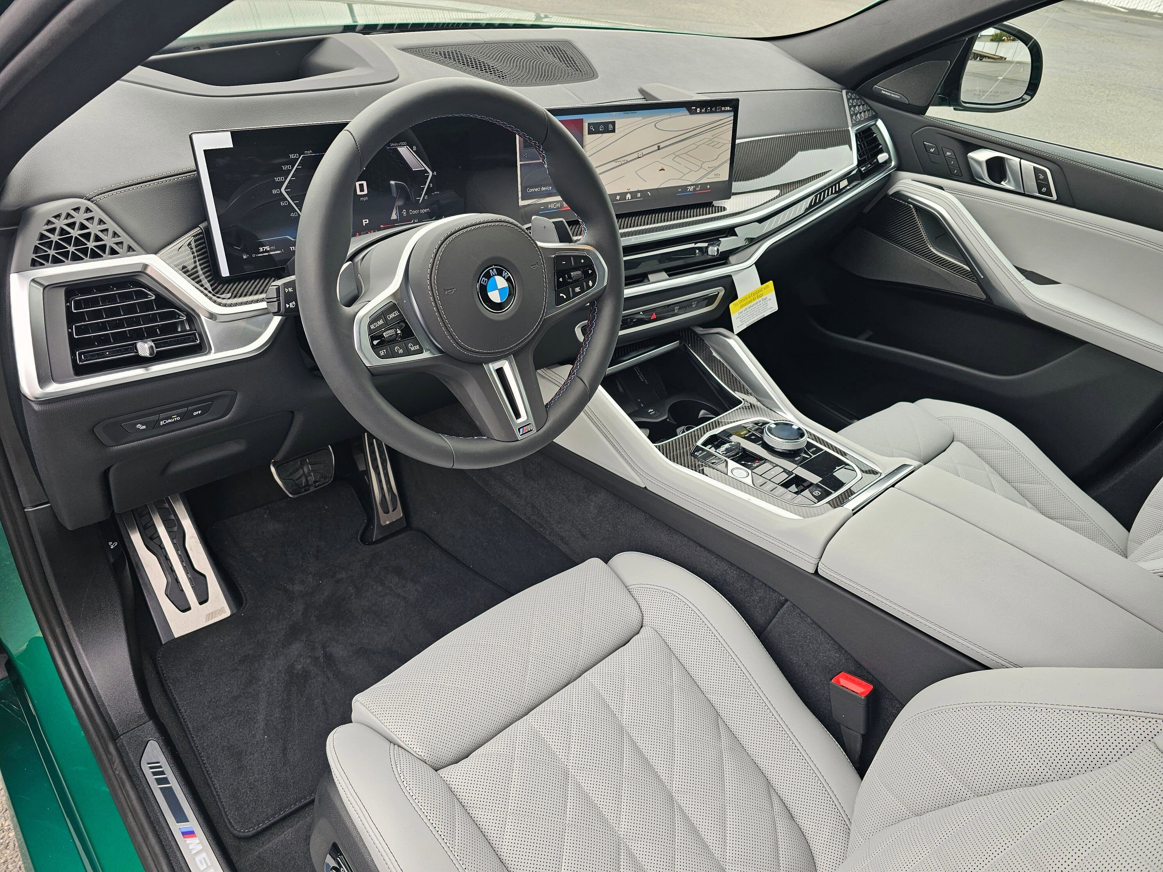 New 2026 BMW X6 M60i image 2