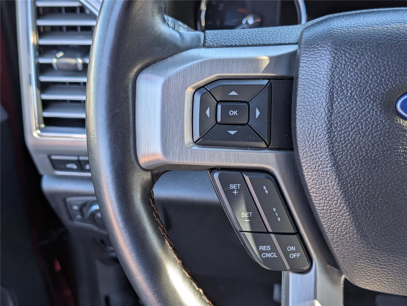 Used 2021 Ford F350 Platinum image 25