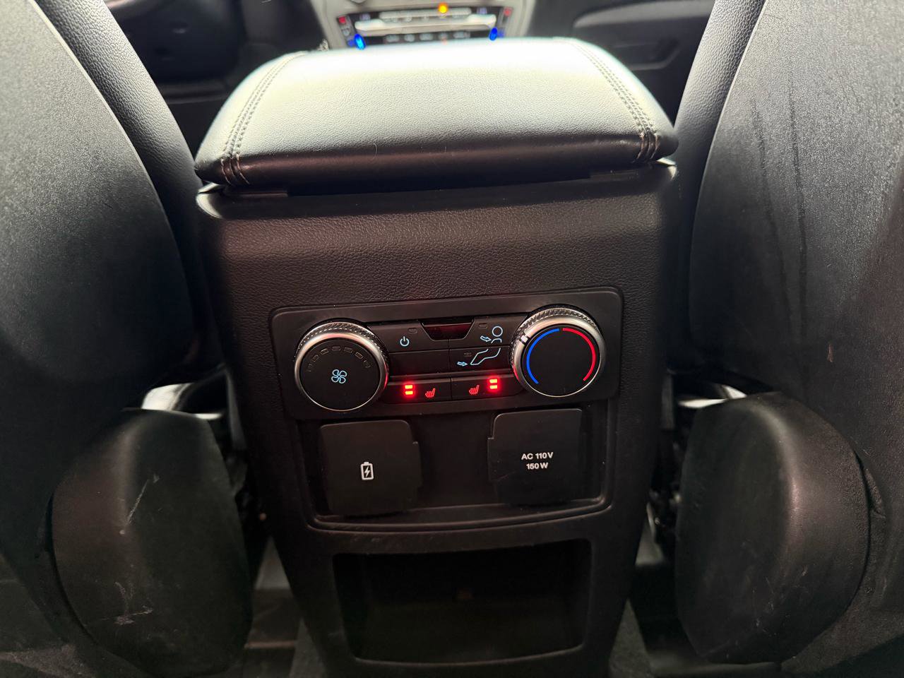 Used 2020 Ford Explorer Limited image 21