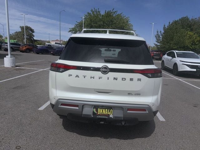 Certified 2022 Nissan Pathfinder SL w/ SL Premium Package AWD/4WD image 14