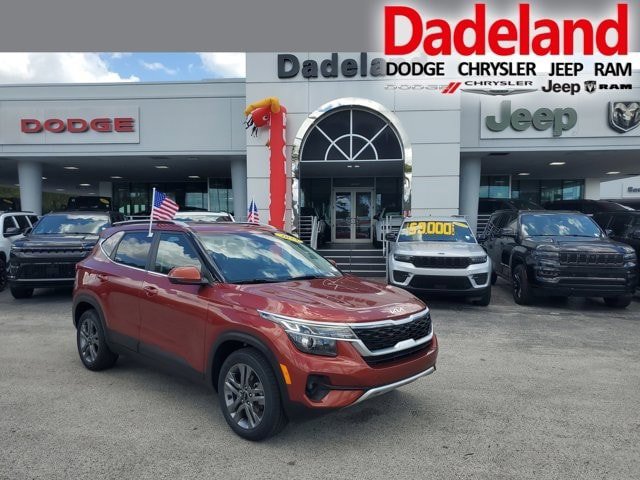 Used 2023 Kia Seltos S FWD image 1