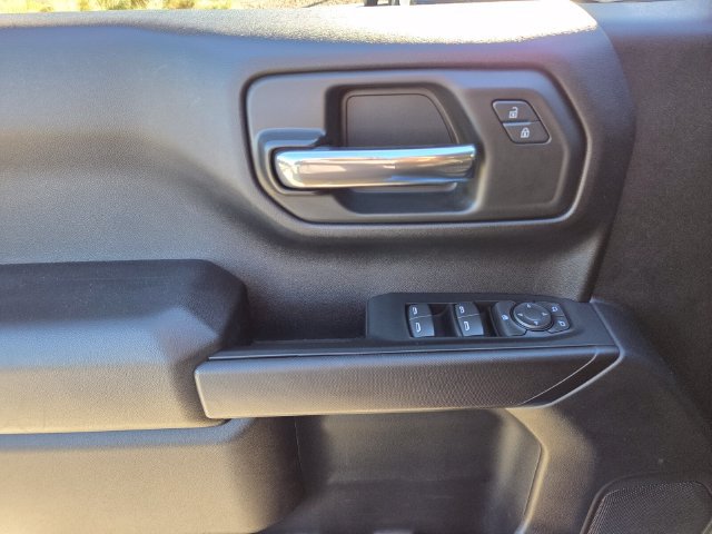 Certified 2024 Chevrolet Silverado 1500 Custom w/ LPO, Dark Essentials Package AWD/4WD image 17