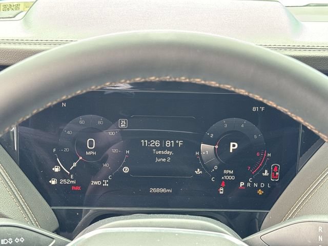 Used 2025 GMC Yukon AT4 w/ AT4 Premium Package AWD/4WD image 19