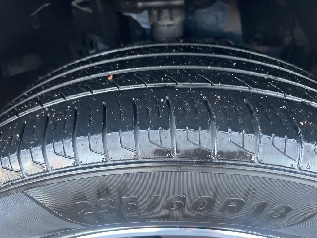 Certified 2024 Nissan Rogue SV image 40