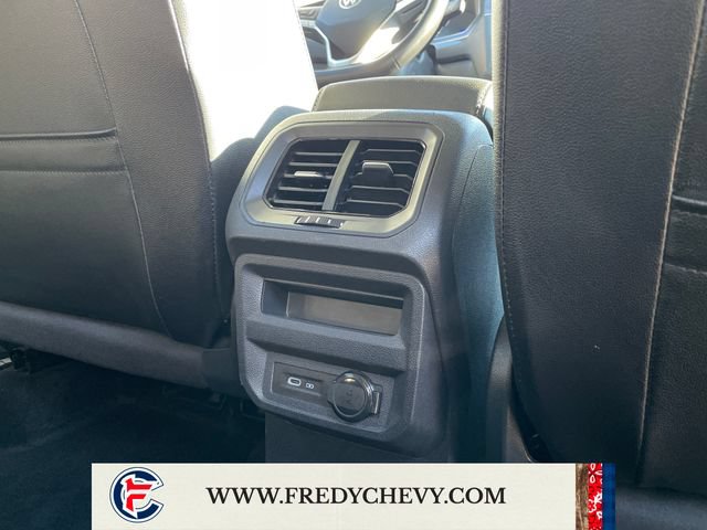 Used 2024 Volkswagen Tiguan SE AWD/4WD image 34