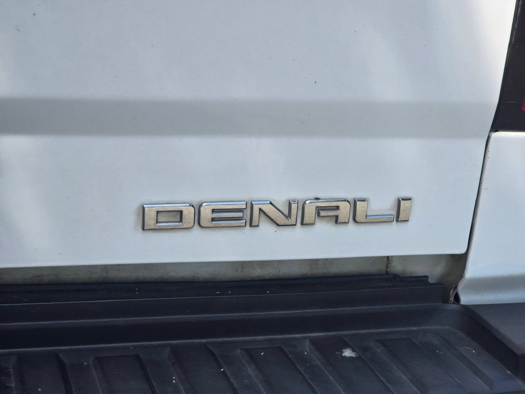 Used 2015 GMC Sierra 3500 Denali w/ Duramax Plus Package AWD/4WD image 14