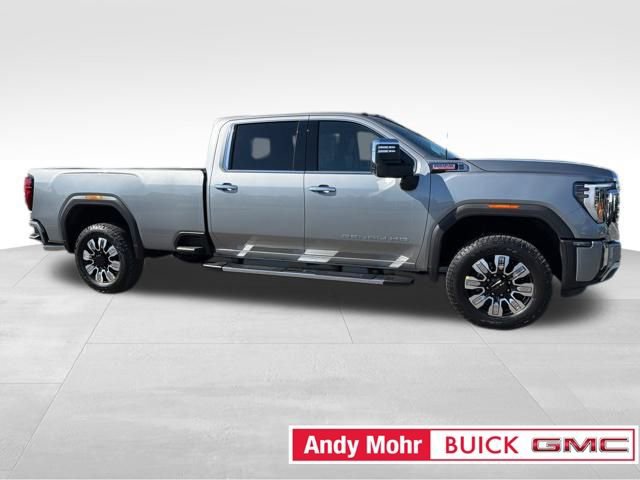 New 2026 GMC Sierra 3500 Denali w/ Denali Reserve Package image 16