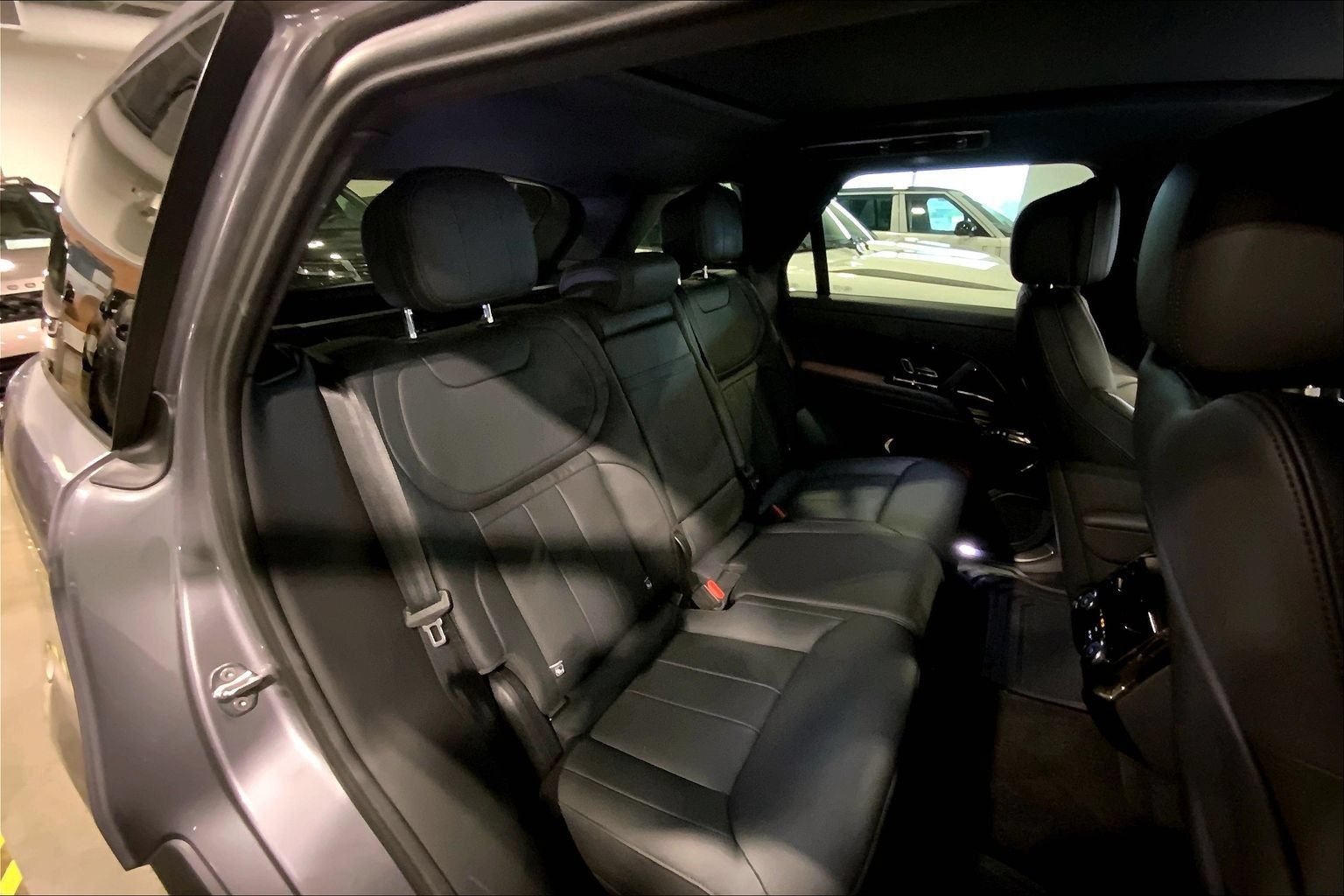 Certified 2023 Land Rover Range Rover Sport SE AWD/4WD image 19