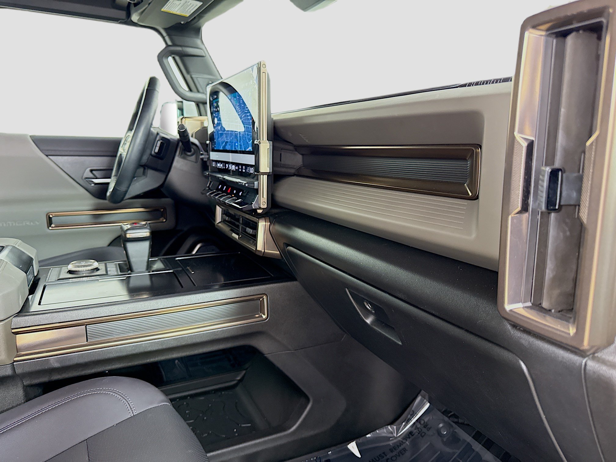 Used 2025 GMC Hummer EV 2X AWD/4WD image 33