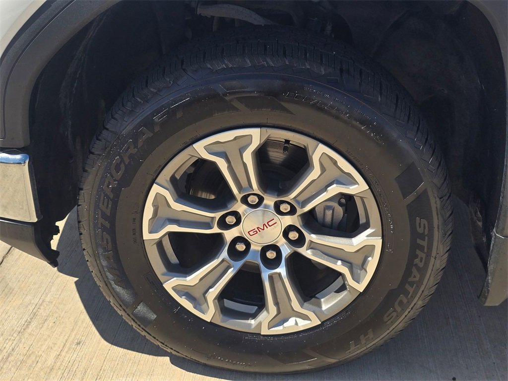 Used 2024 GMC Sierra 1500 SLT image 7