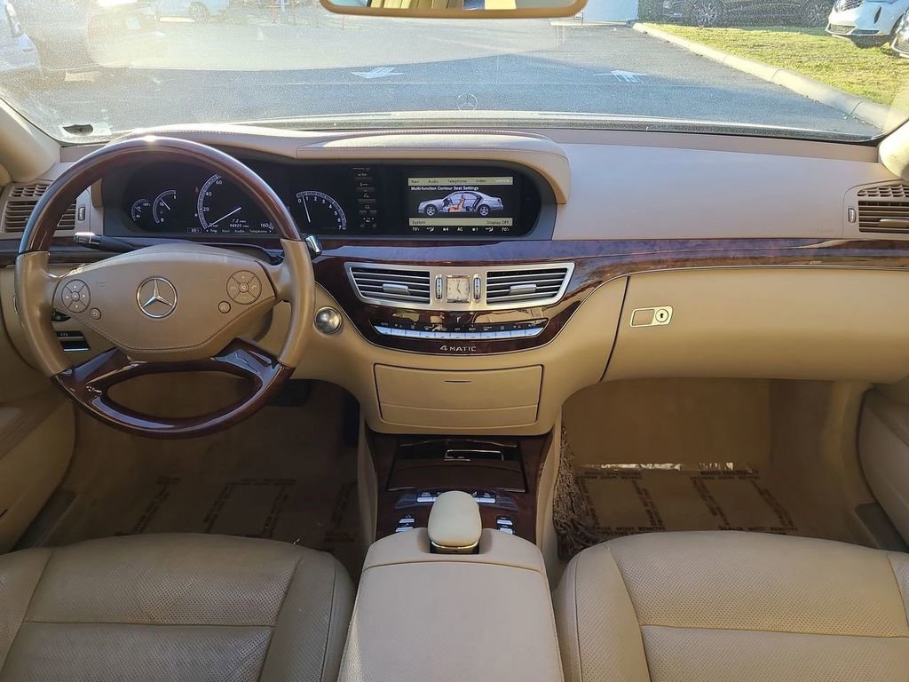Used 2010 Mercedes-Benz S 550 4MATIC image 21
