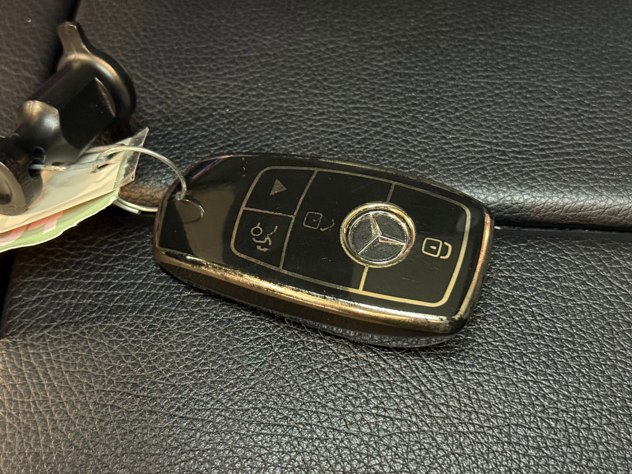 Used 2024 Mercedes-Benz GLS 450 4MATIC image 46