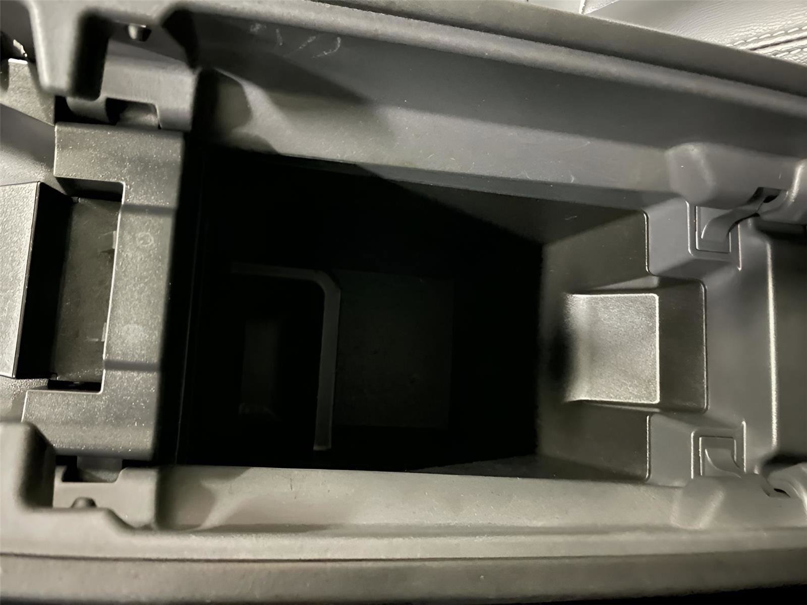 Used 2022 Nissan Rogue SL w/ SL Premium Package image 32