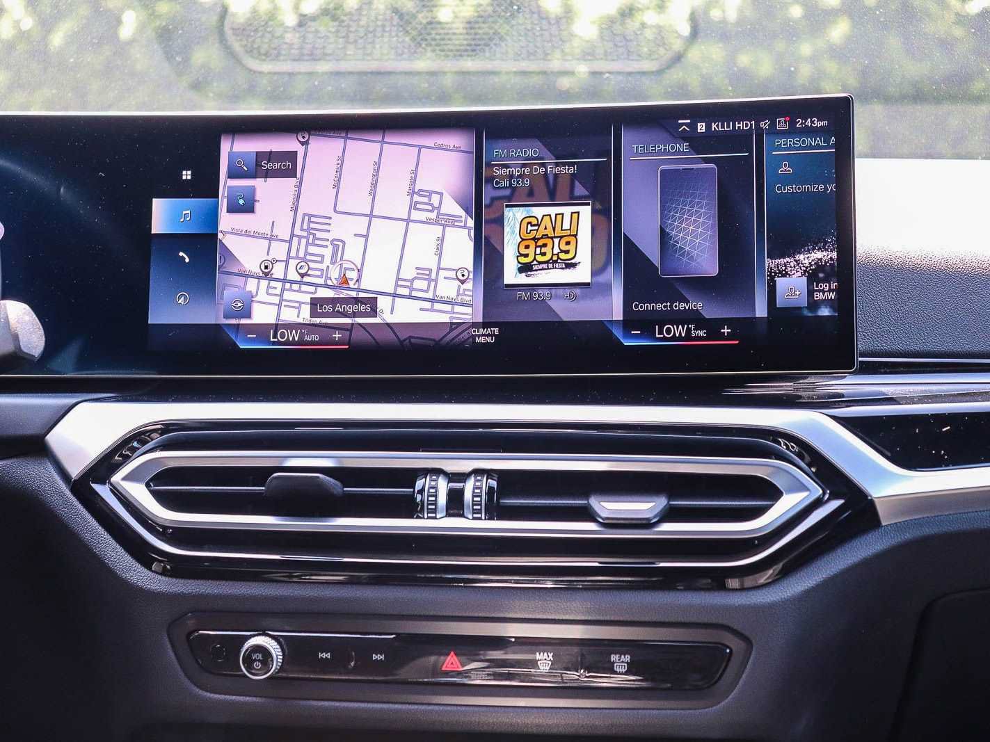 Used 2023 BMW i4 eDrive35 w/ Parking Assistance Package RWD image 12
