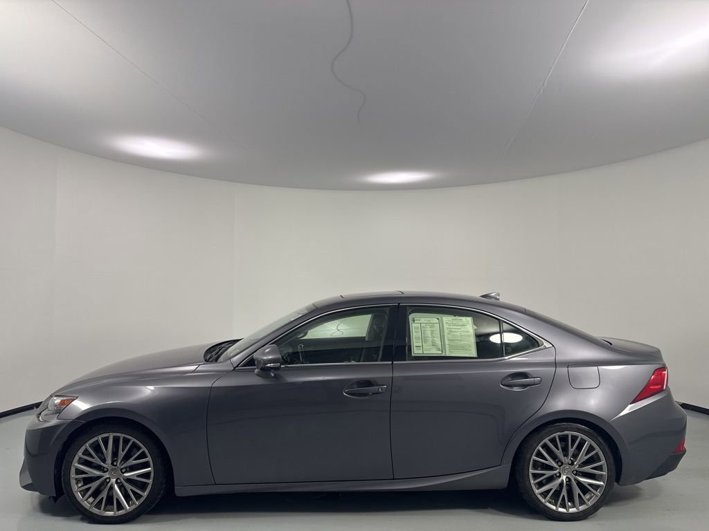 Used 2016 Lexus IS 300 AWD w/ Navigation System Package image 4
