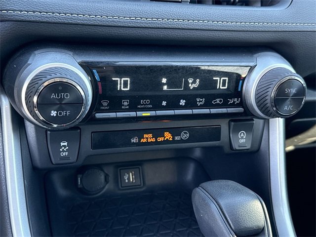 Used 2024 Toyota RAV4 XLE image 24