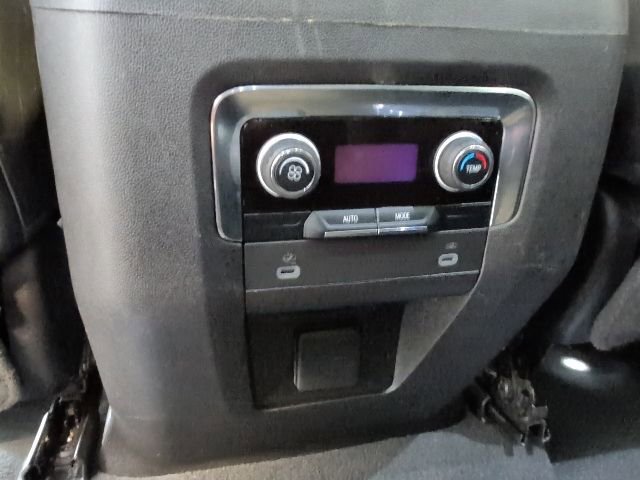 Used 2023 Chevrolet Suburban Z71 AWD/4WD image 28
