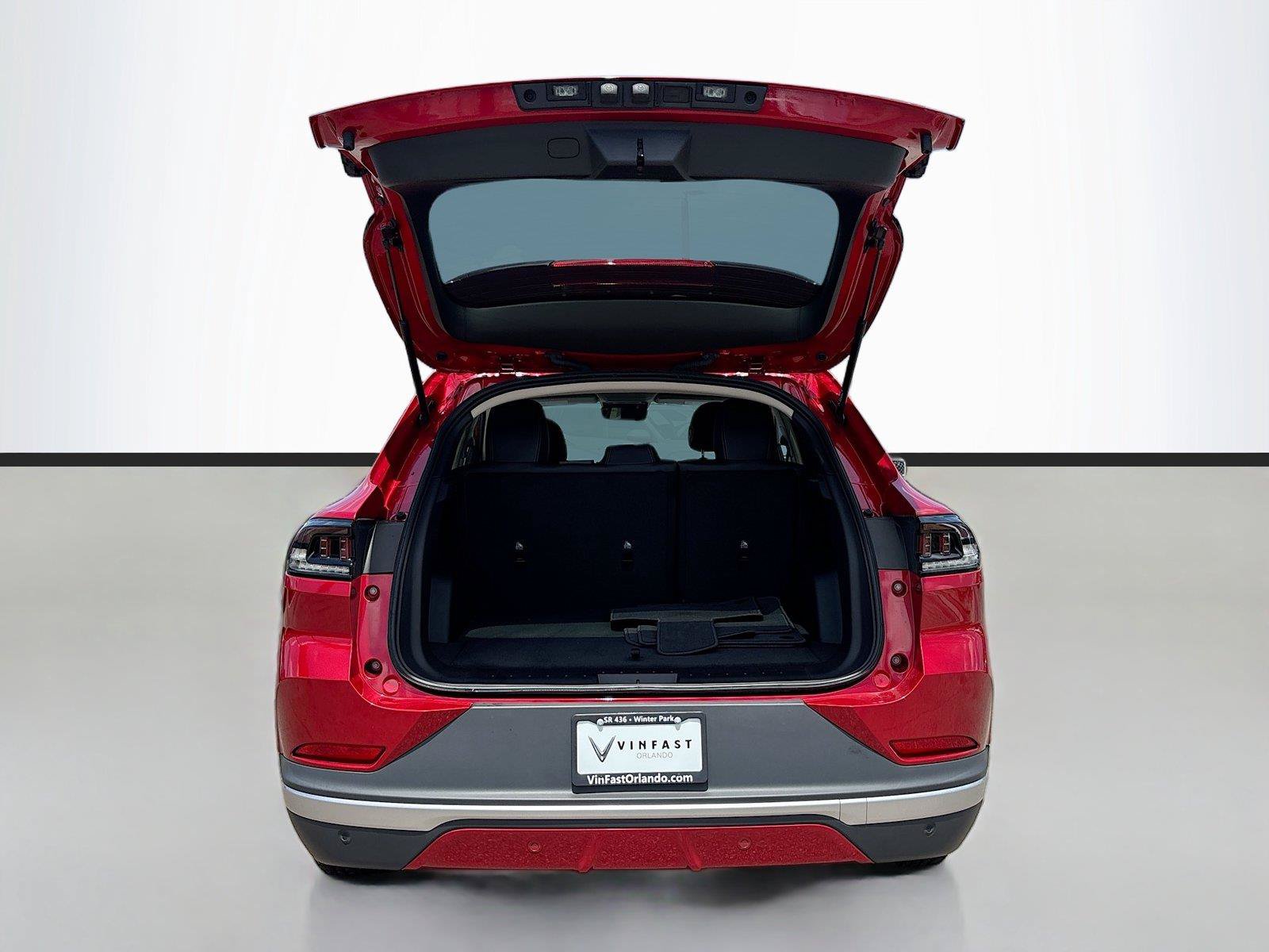New 2025 VinFast VF 8 Eco AWD/4WD image 25