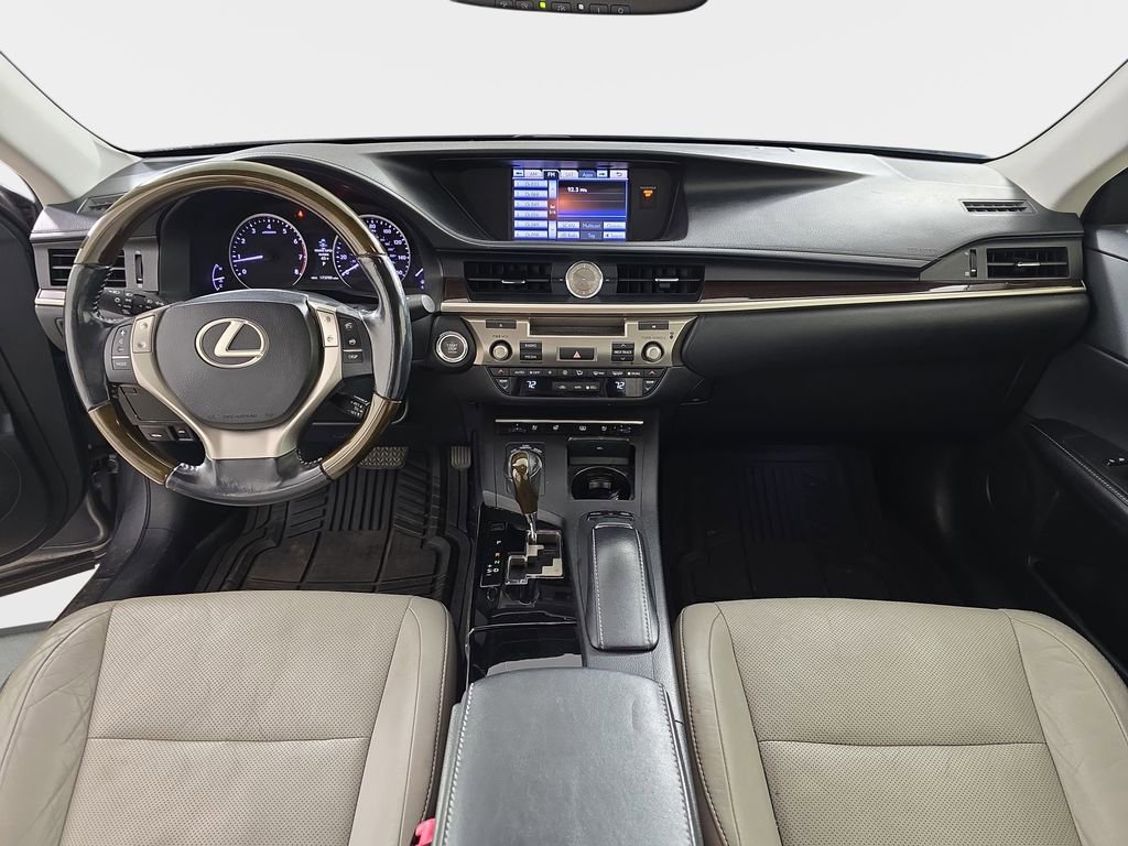 Used 2013 Lexus ES 350 w/ Luxury Pkg image 14