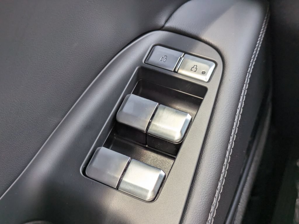 New 2027 Lincoln Navigator Reserve w/ Jet Appearance Package RWD image 26