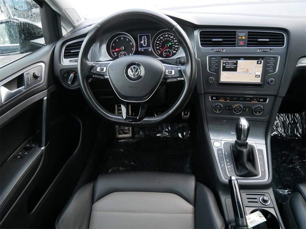 Used 2017 Volkswagen Golf Alltrack SEL image 13