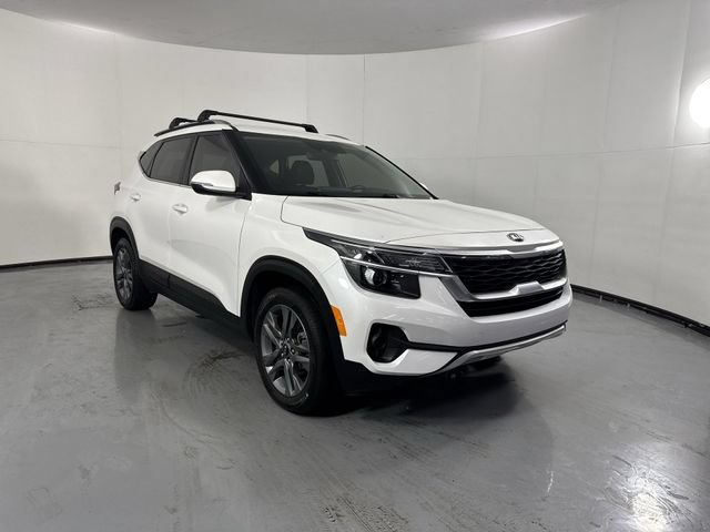 Used 2021 Kia Seltos S FWD image 3