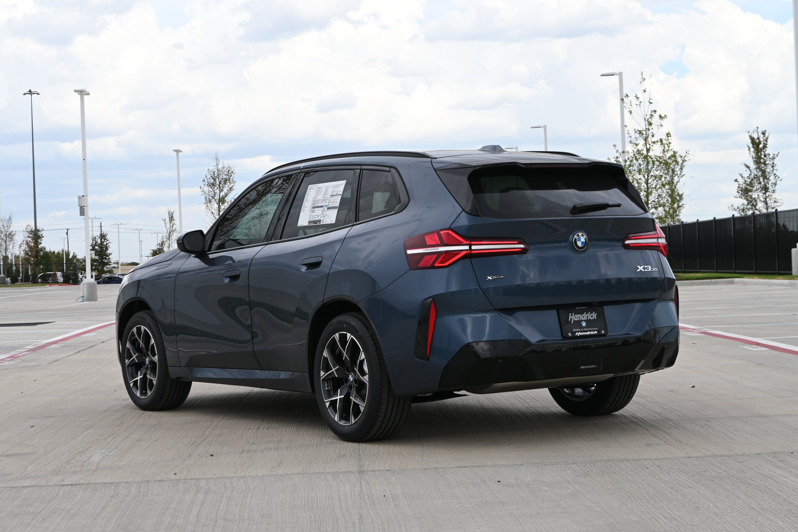 New 2026 BMW X3 xDrive30i w/ M Sport Package AWD/4WD image 6