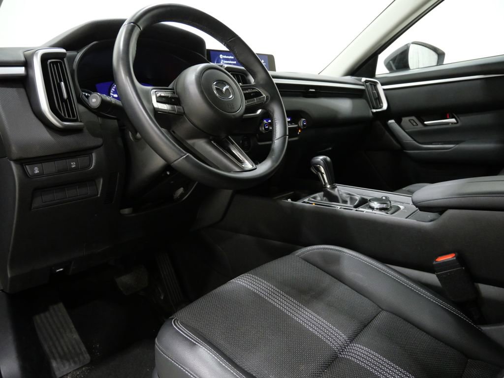 Used 2025 MAZDA CX-50 AWD 2.5 S w/ Select Package image 11