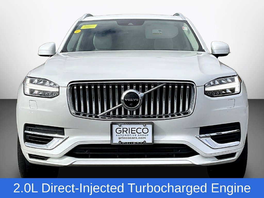 Used 2022 Volvo XC90 T8 Inscription w/ Lounge Package AWD/4WD image 2