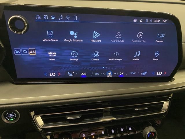 Used 2024 Chevrolet Traverse LT image 10