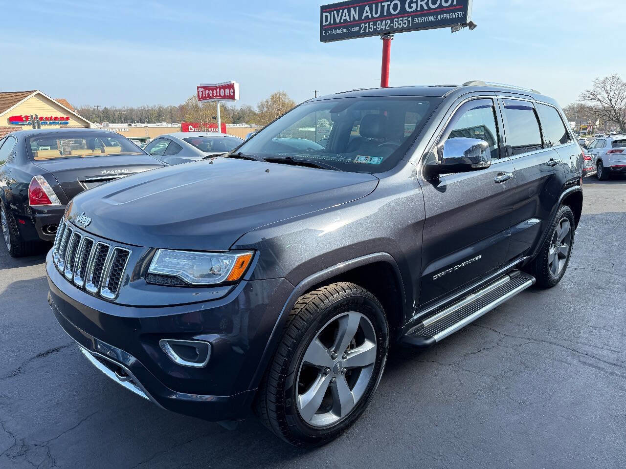 Used 2014 Jeep Grand Cherokee Overland AWD/4WD image 3