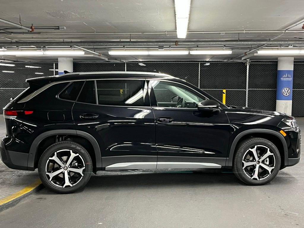 New 2026 Volkswagen Tiguan SE AWD/4WD image 41