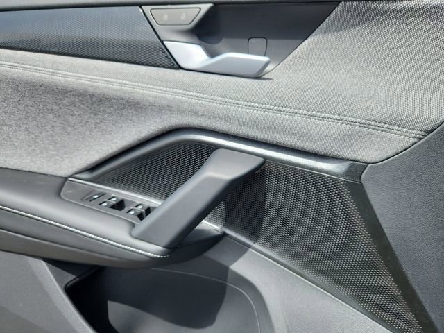 New 2026 Volkswagen Tiguan S image 6