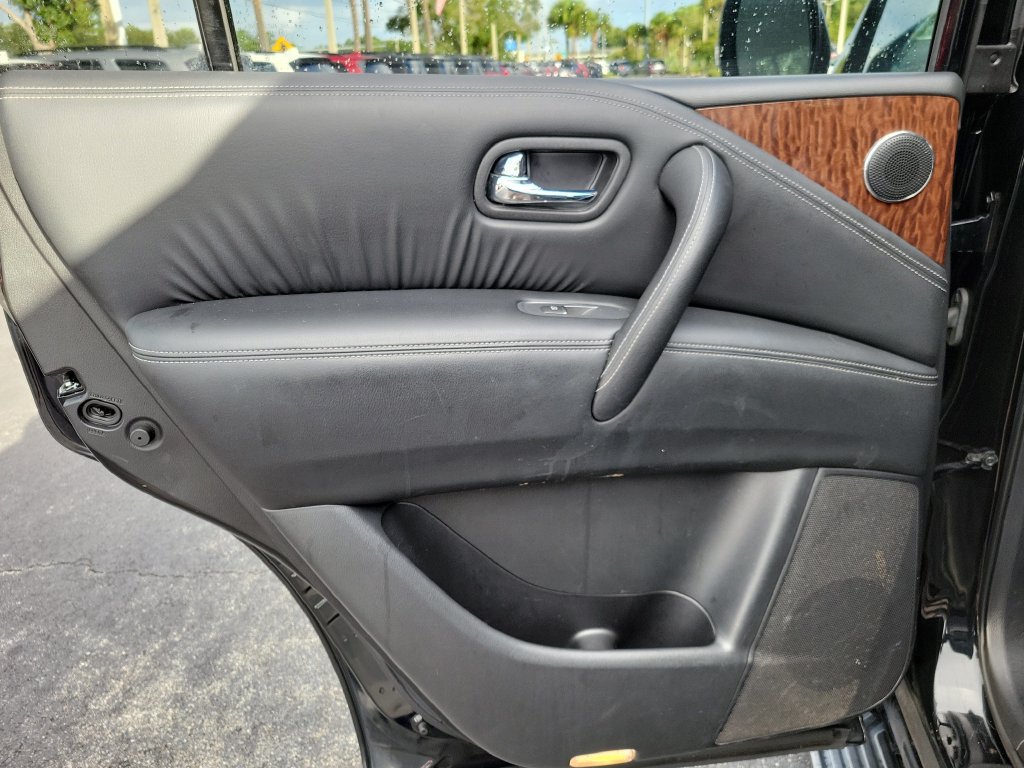 Used 2019 Nissan Armada Platinum RWD image 16