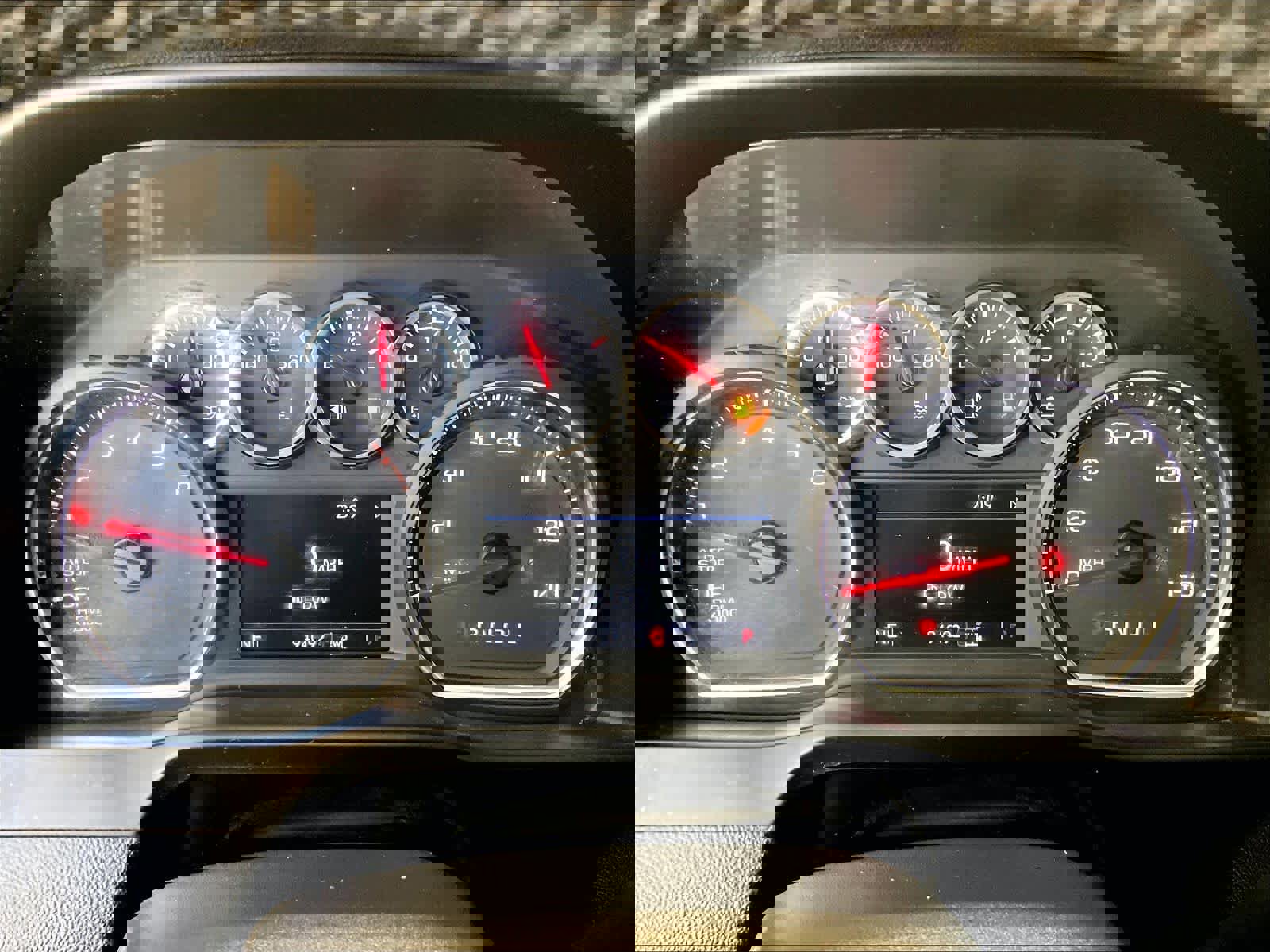 Used 2020 Chevrolet Silverado 1500 LT Trail Boss image 25