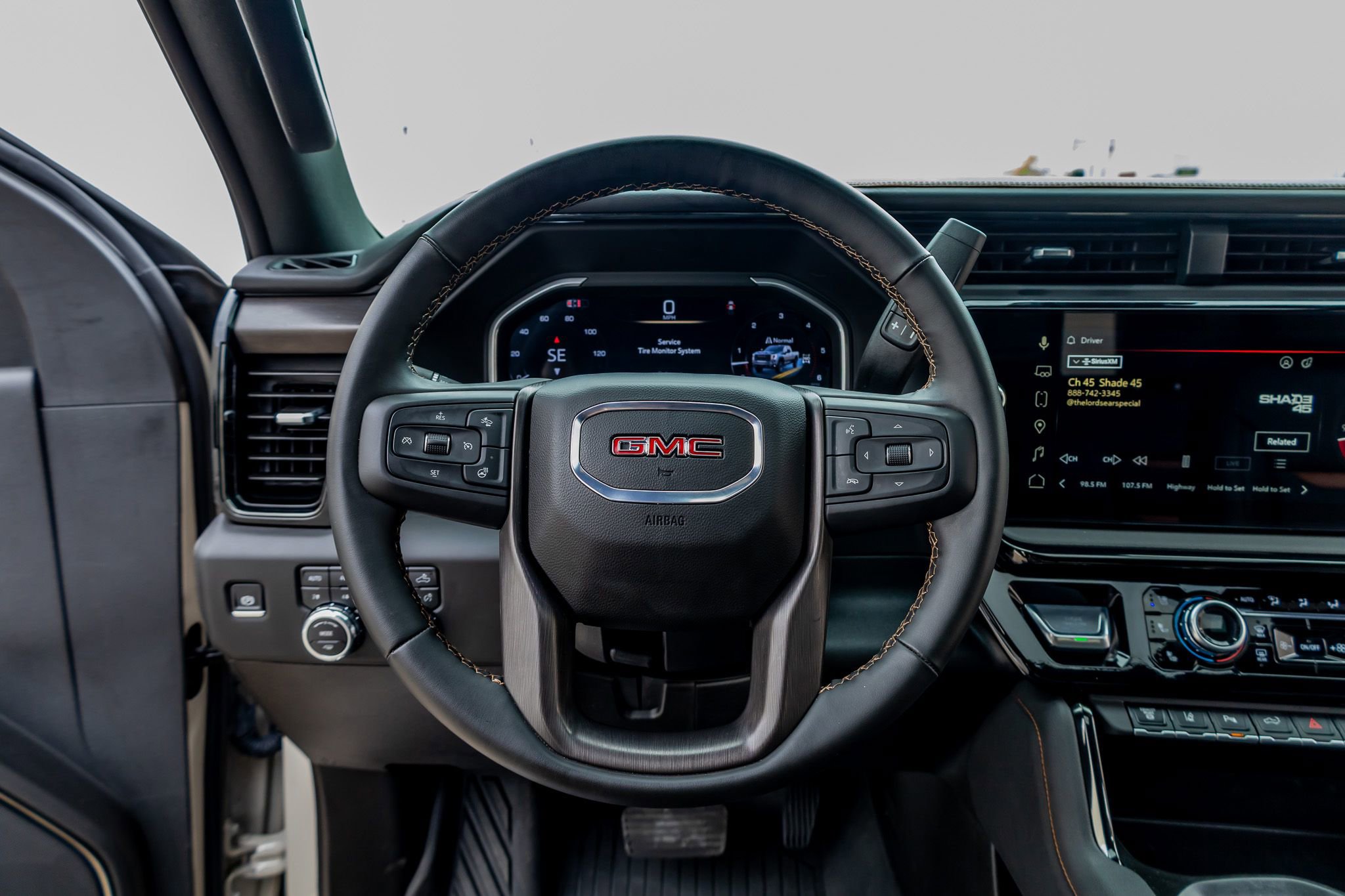 Used 2026 GMC Sierra 2500 AT4 w/ AT4 Premium Plus Package image 18