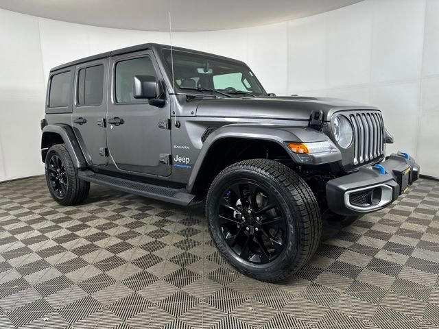 Used 2023 Jeep Wrangler Unlimited Sahara w/ Cold Weather Group image 2