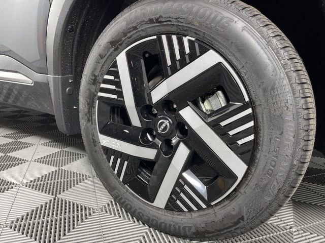 New 2026 Nissan Kicks SV w/ SV Premium Package image 14
