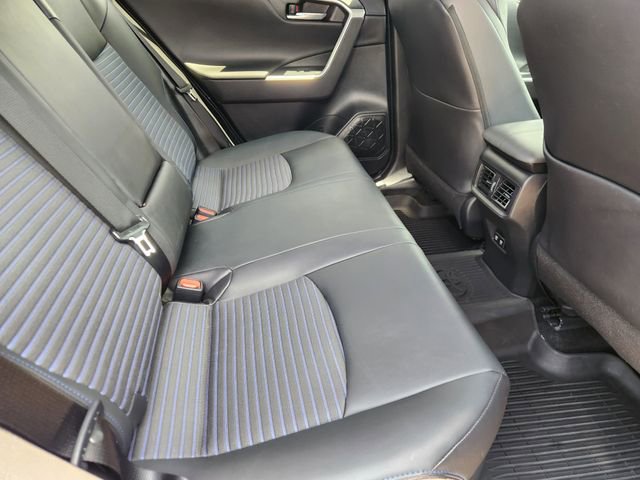 Used 2021 Toyota RAV4 XSE AWD/4WD image 31