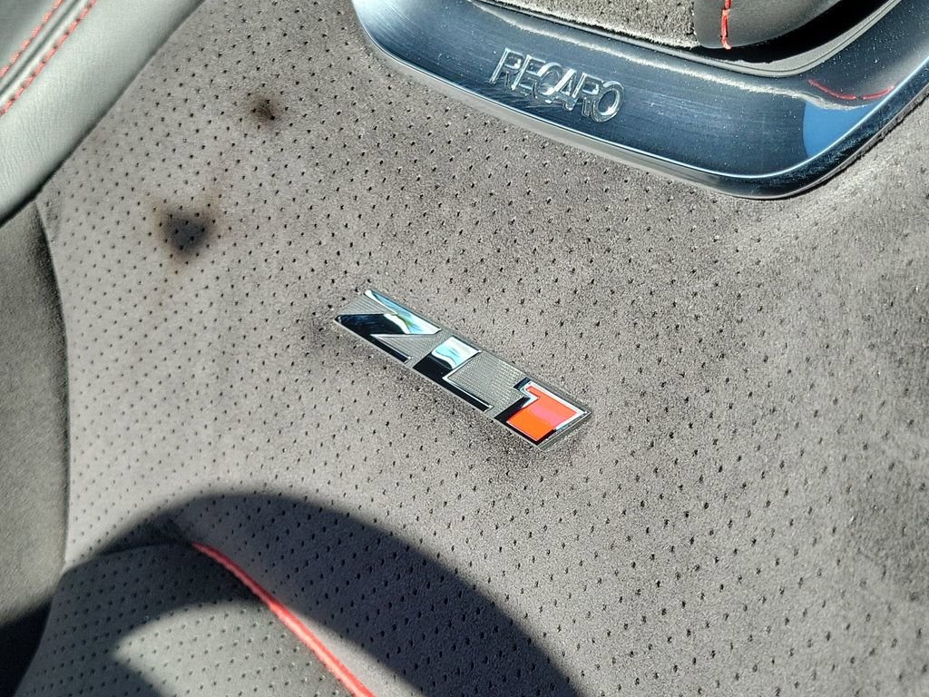 Used 2022 Chevrolet Camaro ZL1 image 24