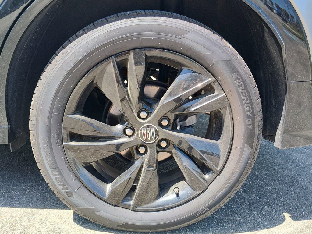 Used 2024 Buick Encore GX Sport Touring w/ Comfort Package image 16