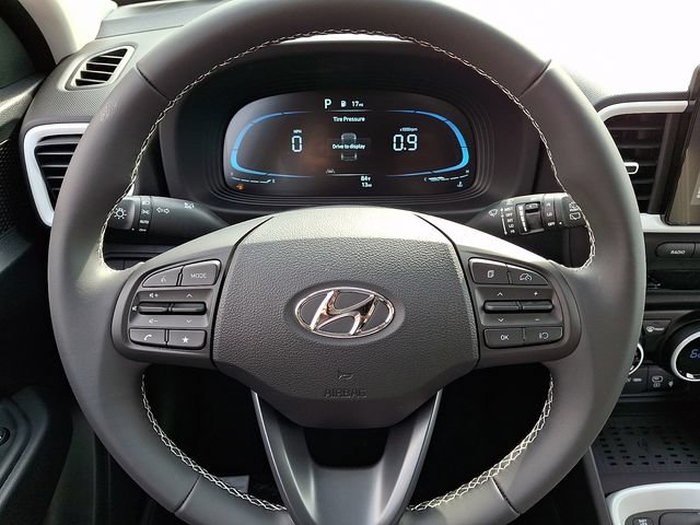 New 2026 Hyundai Venue SEL FWD image 16