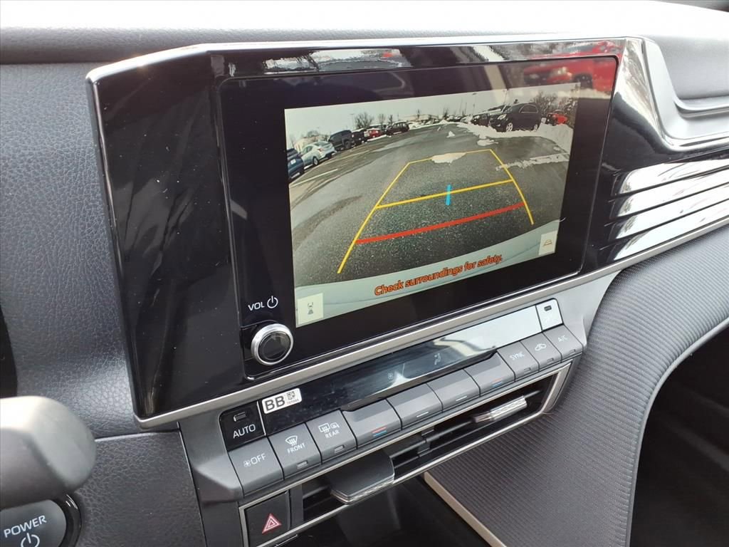 Certified 2025 Toyota Camry SE image 22