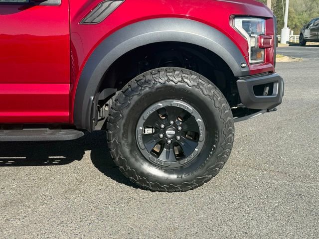 Used 2017 Ford F150 Raptor w/ Equipment Group 802A Luxury AWD/4WD image 8