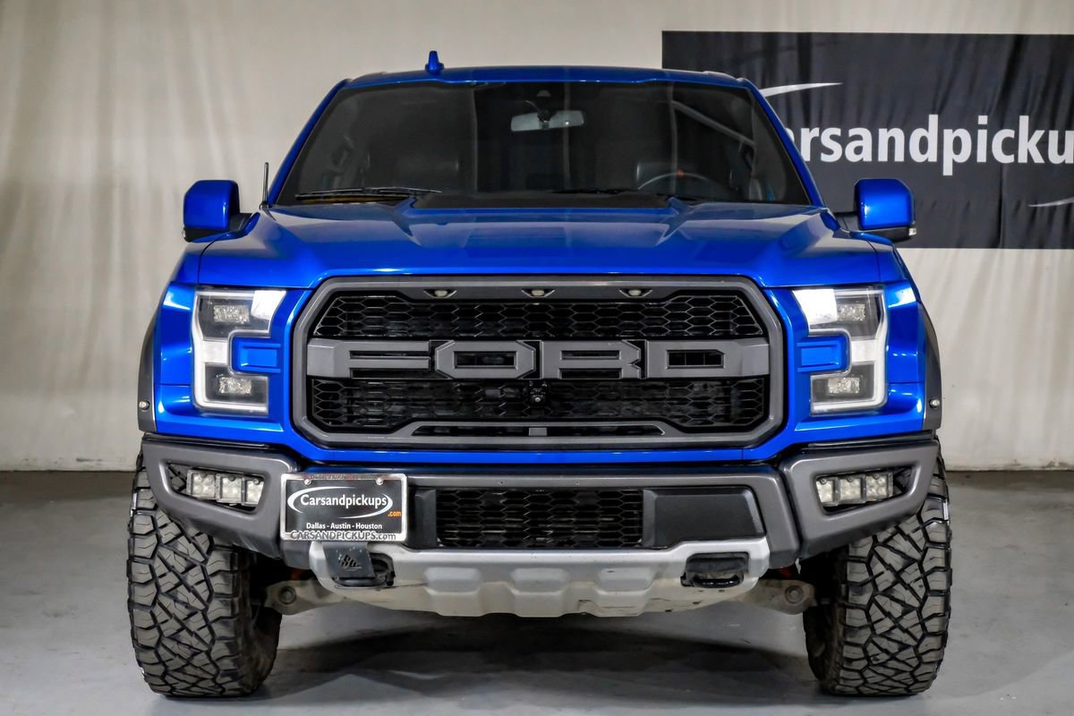 Used 2019 Ford F150 Raptor w/ Equipment Group 802A Luxury image 3