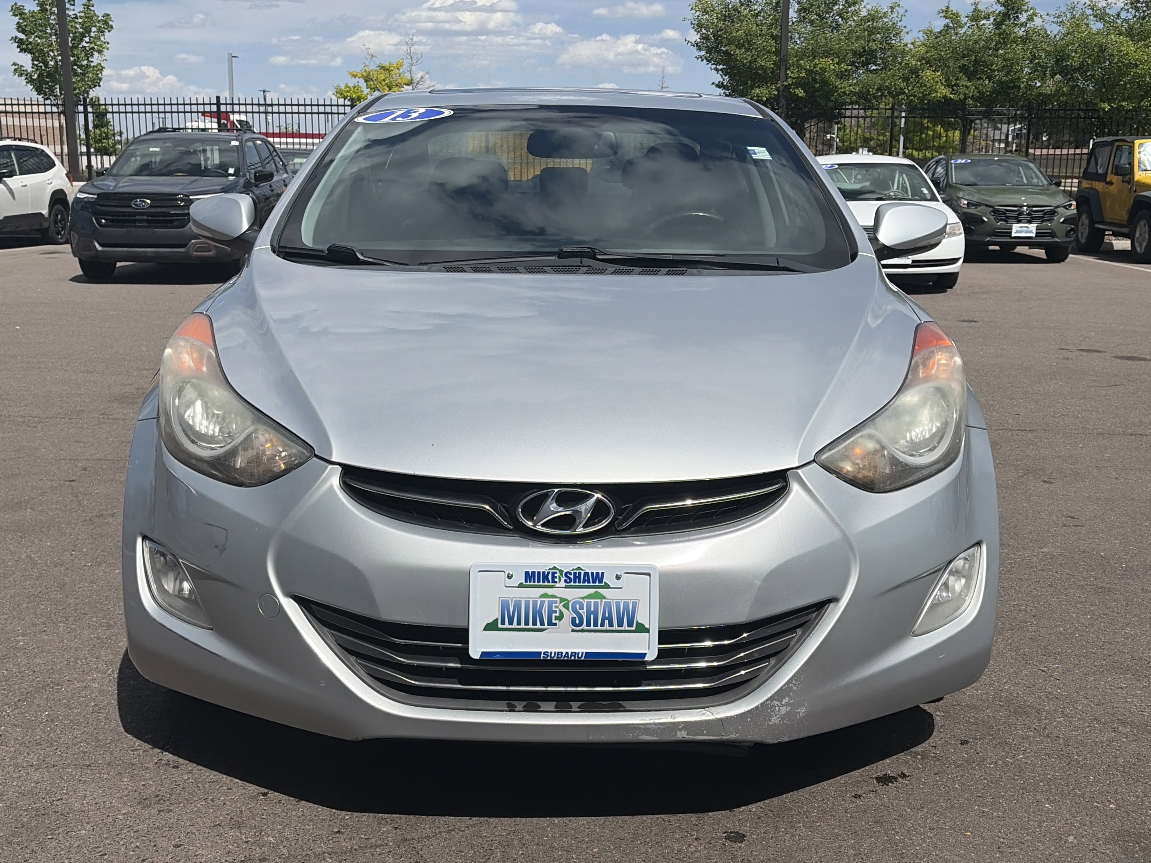 Used 2013 Hyundai Elantra Limited w/ Technology Pkg FWD image 2