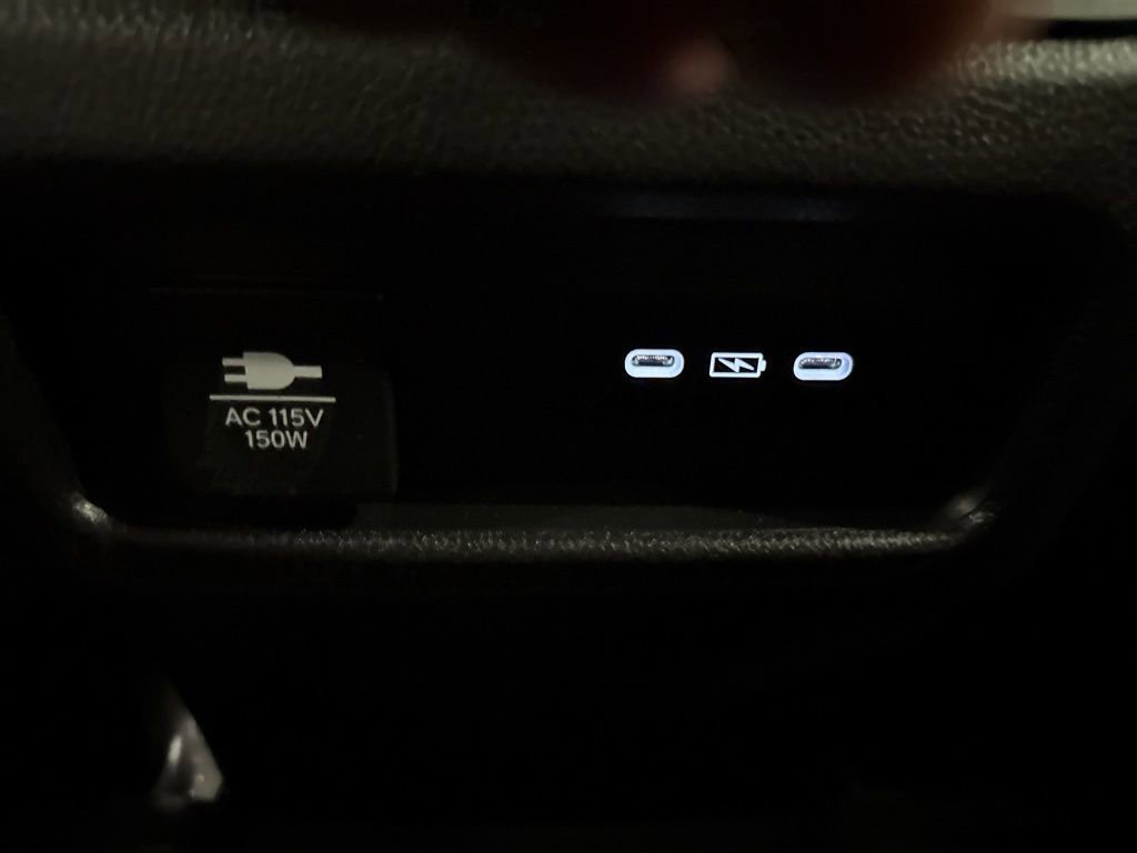 Used 2025 Honda Passport Black Edition image 52