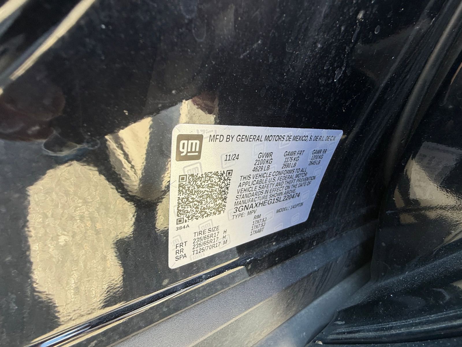 Used 2025 Chevrolet Equinox LT FWD image 30